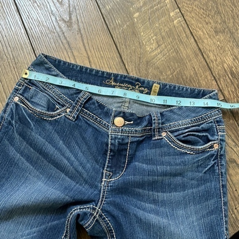 American Rag Jeans - Picture 9 of 12